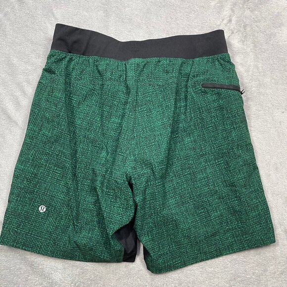 Lululemon Men's T.H.E. Short‎ Green Geometric Sz M 7” Inseam Lined Drawstring - Picture 9 of 9